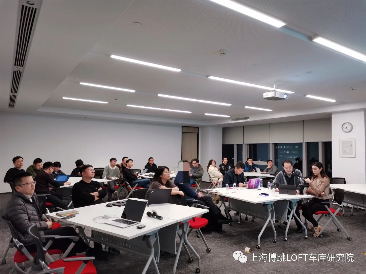 通州杭州LOFT车库专题会